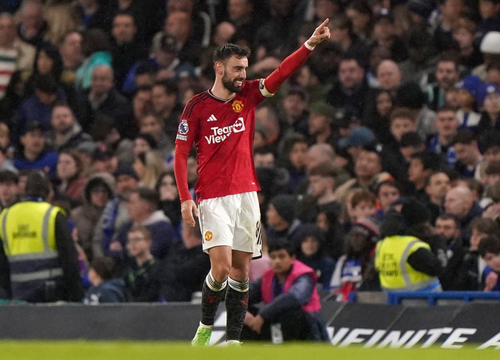 Chelsea vs Man Utd LIVE: Premier League latest score and goal updates as Bruno Fernandes nets equaliser