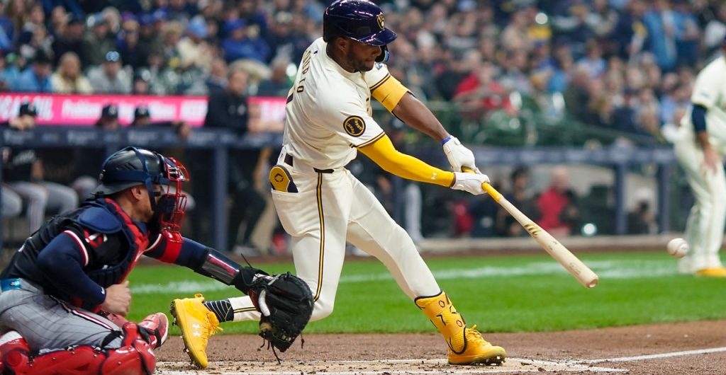 Brewers beat Twins in home opener at American Family Field