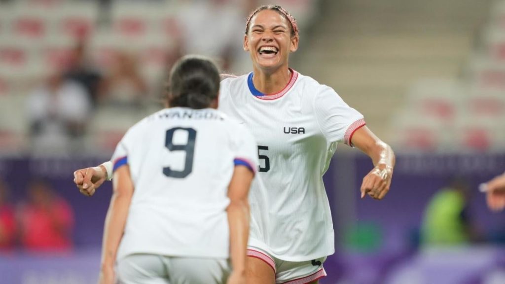 USWNT player ratings vs Zambia: Mallory Swanson, Trinity Rodman dominate in opener