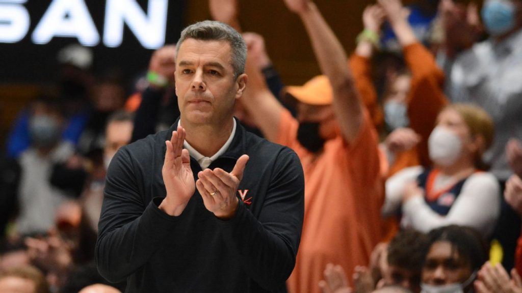 Virginia’s Tony Bennett cites state of game for retirement