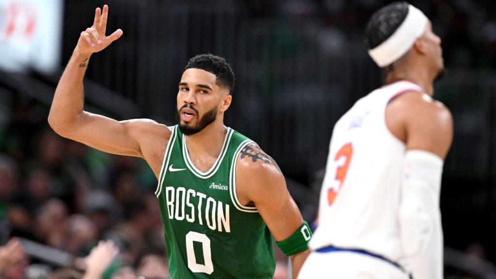 Celtics bury Knicks, tie NBA 3-point record with 29