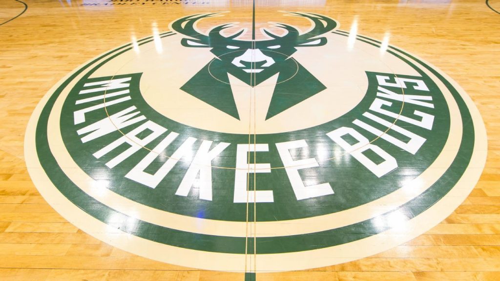 Bucks say Andre Jackson Jr. unhurt in single-vehicle wreck