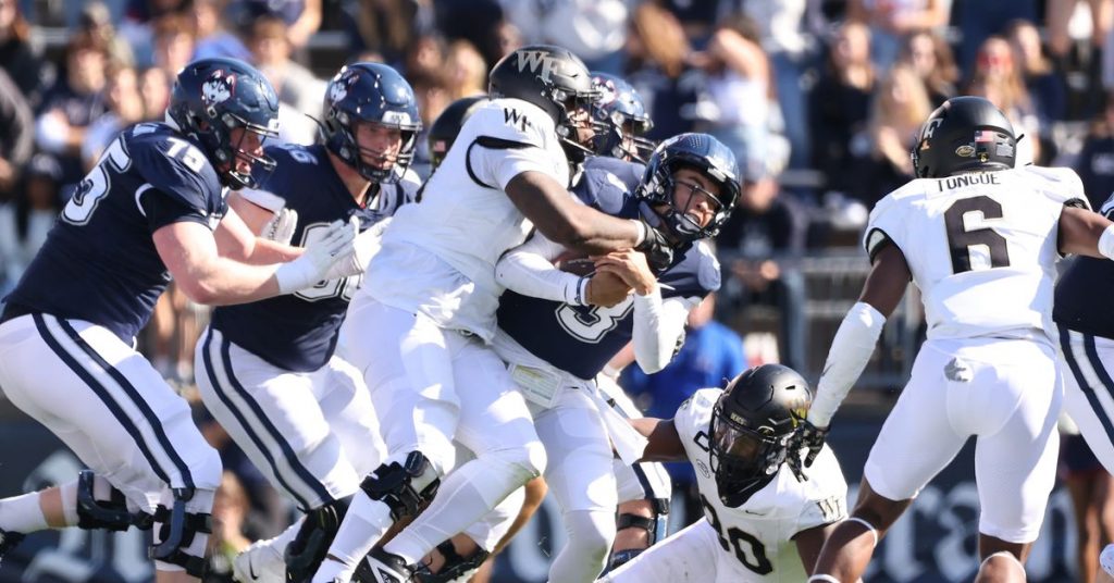 UConn football falls to Wake Forest, 23-20