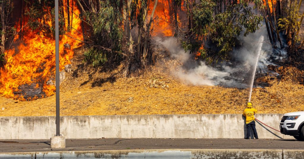 Oakland Hills fire in California damages 2 homes, sparks evacuations