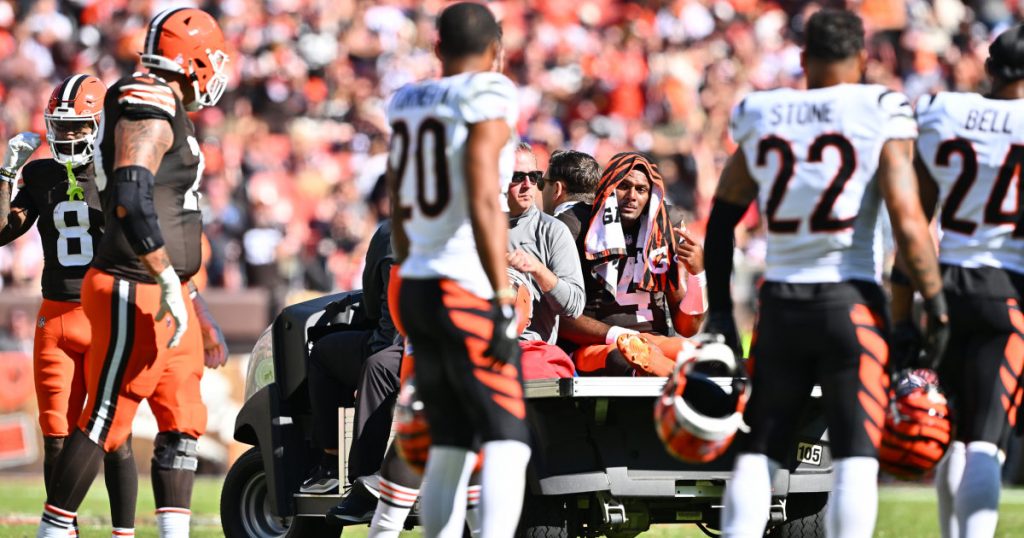 Browns QB Deshaun Watson is done for the season with a ruptured Achilles