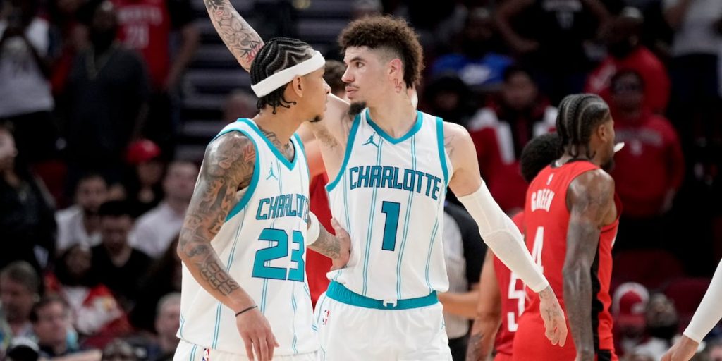 Charlotte Hornets make big comeback, win first game behind huge night from LaMelo Ball