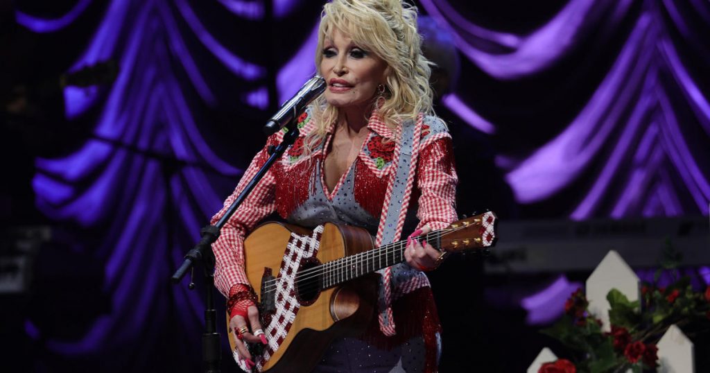 Dolly Parton to donate  million to Hurricane Helene relief efforts