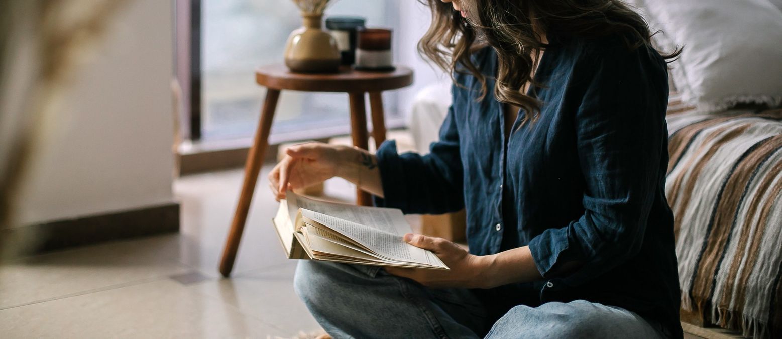 10 business books you should be reading to move up in your career