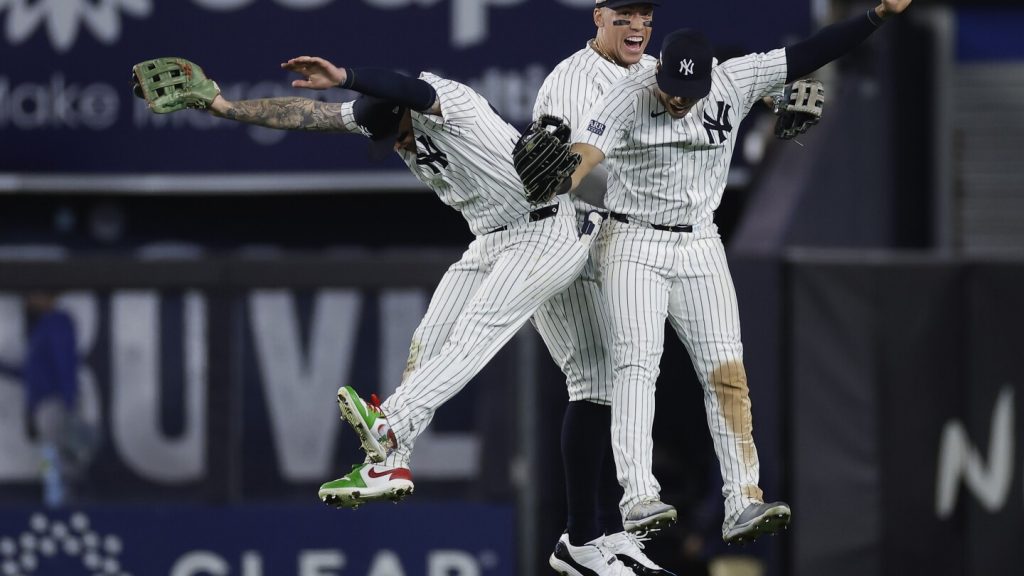 Verdugo’s go-ahead single and acrobatic catch lift Yankees over Royals 6-5 in ALDS opener