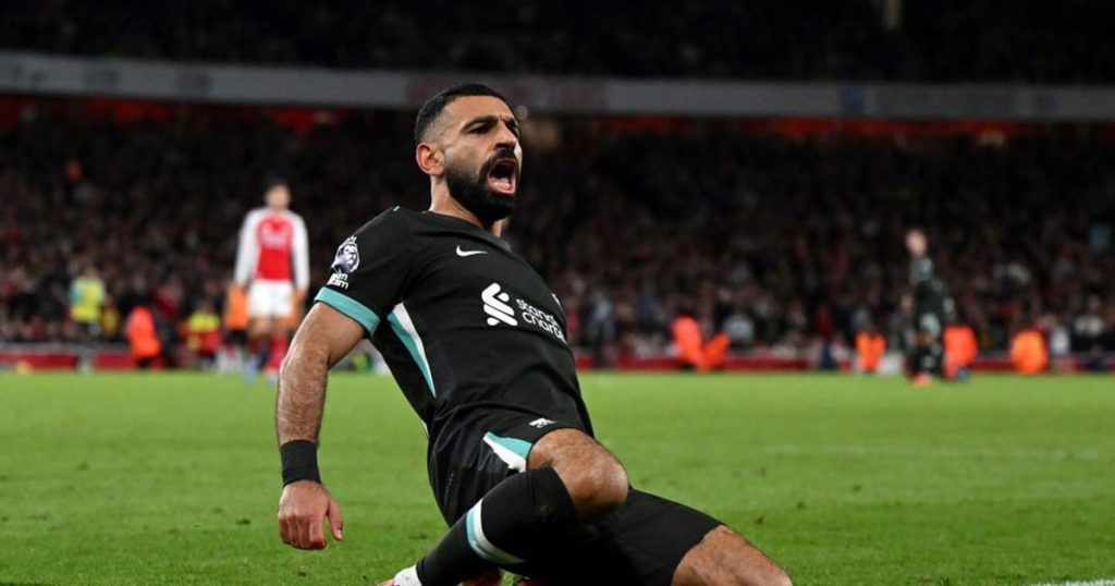 Arsenal vs Liverpool live updates: Mohamed Salah snatches point but Manchester City stay top