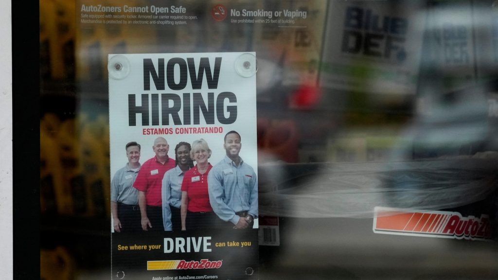 Number of Americans filing for unemployment falls to lowest level in 6 months